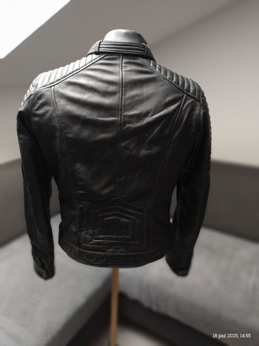 Ramoneska damska skóra naturalna krótka.