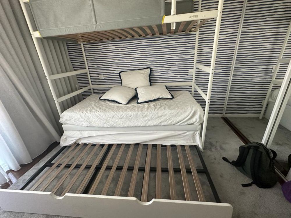 Beliche Triplo de luxo para quarto- Antes 700€ agora 600€.