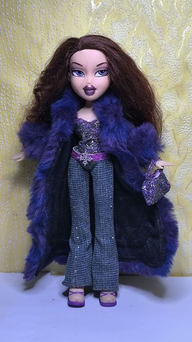 Bratz nevra cloe jasmine jade Meygan Phoebe Fianna sasha MGA Братз