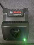 Ładowarka do akumulatorów GAL 12V-40 BOSCH