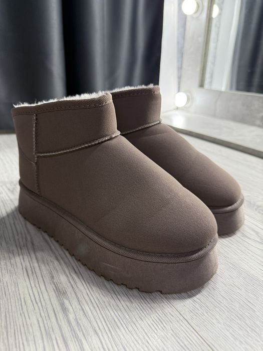 Уги зимні жіночі