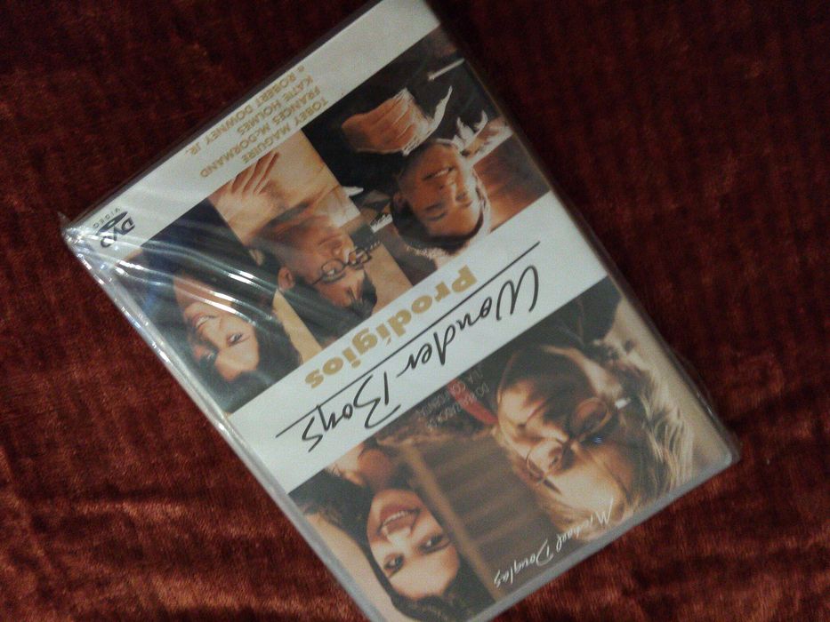 Wonder Boys - Curtis Hanson Michael Douglas Katie Holmes comédia drama