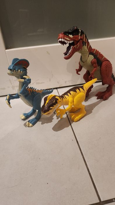 3 dinozaury w dobrym stanie