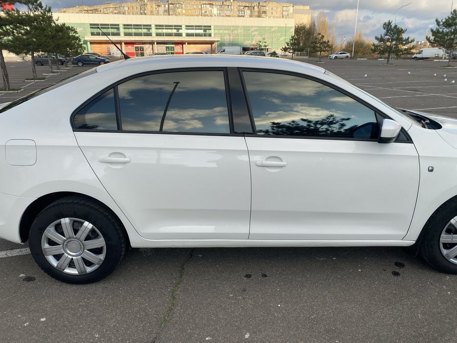 Продам Шкоду Рапид