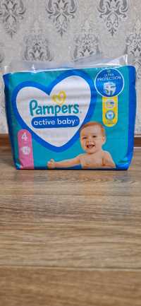 Підгузки Pampers active baby 4