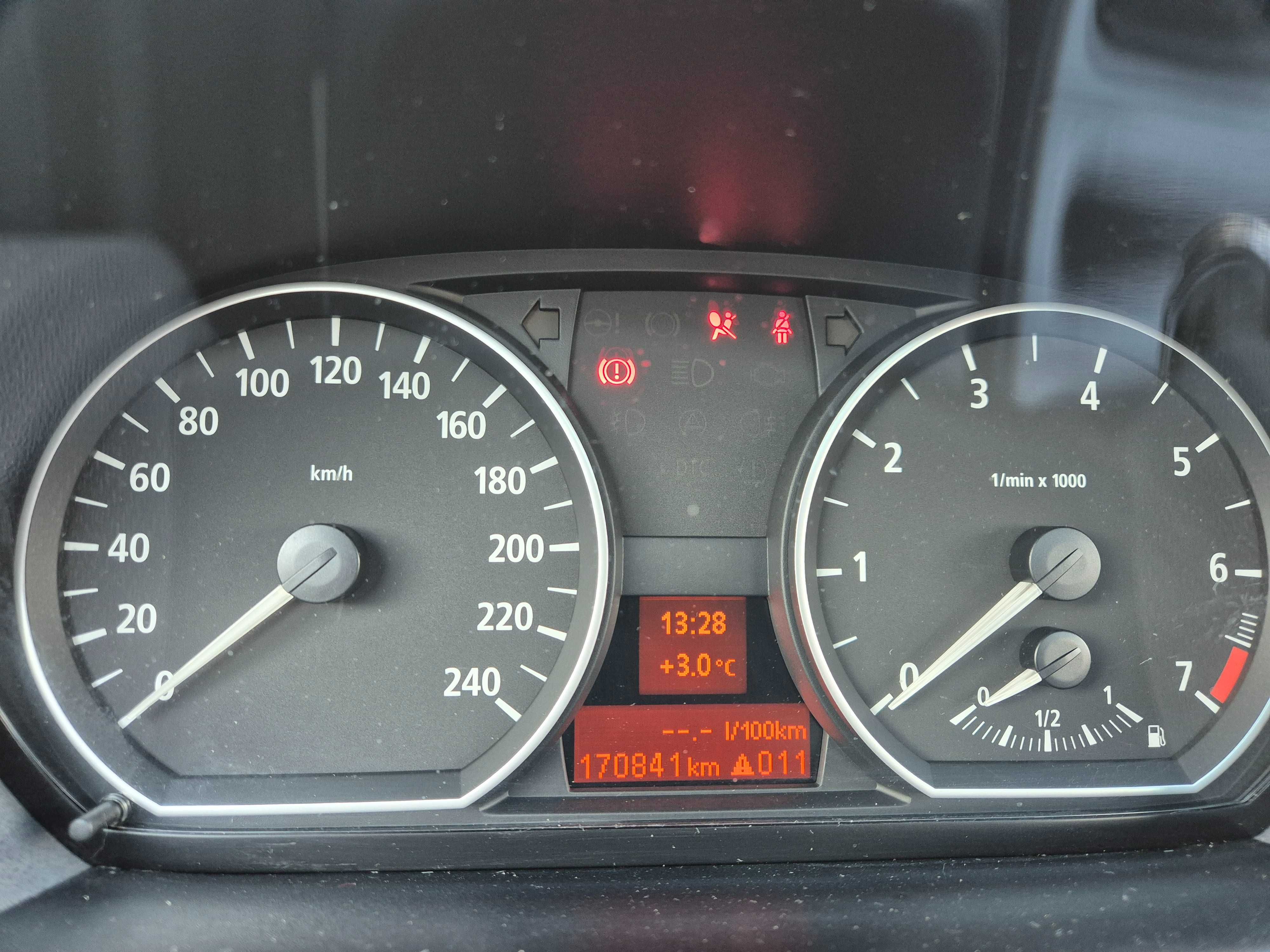 Bmw seria 1 e87 118i n46b20 2.0 benzyna Qartzblau