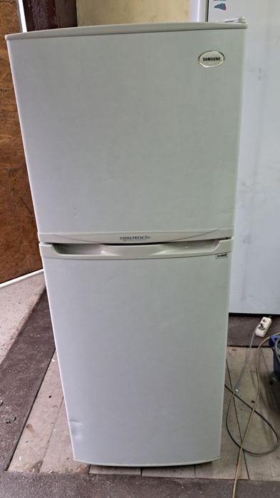 Продам холодильник с бесплатной доставкой