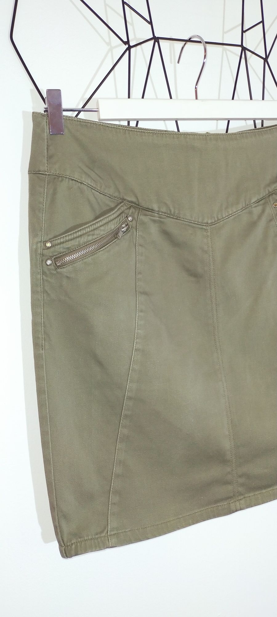 Spódniczka khaki zamki elegancka 40 L 42 xl