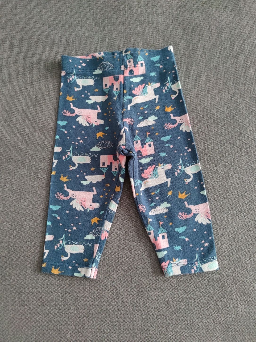 Spodnie spodenki legginsy spodnie z polaru dla dziewczynki rozm. 68
