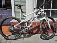 KTM  bike em alumínio! Pouco uso