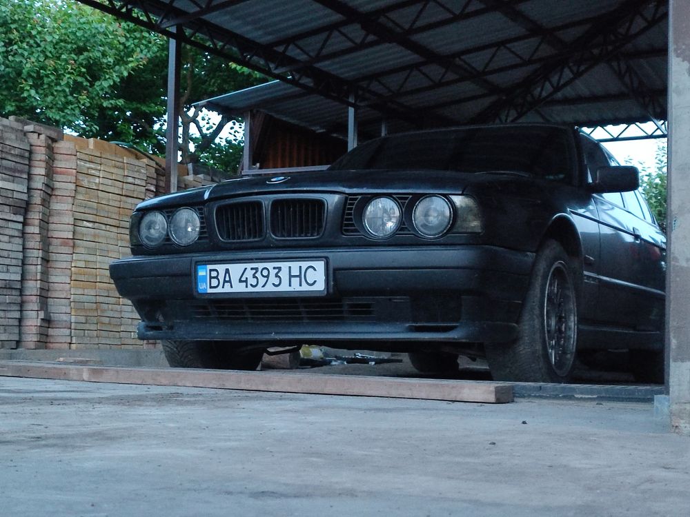 Продам BMW E34 M50B20 TУ