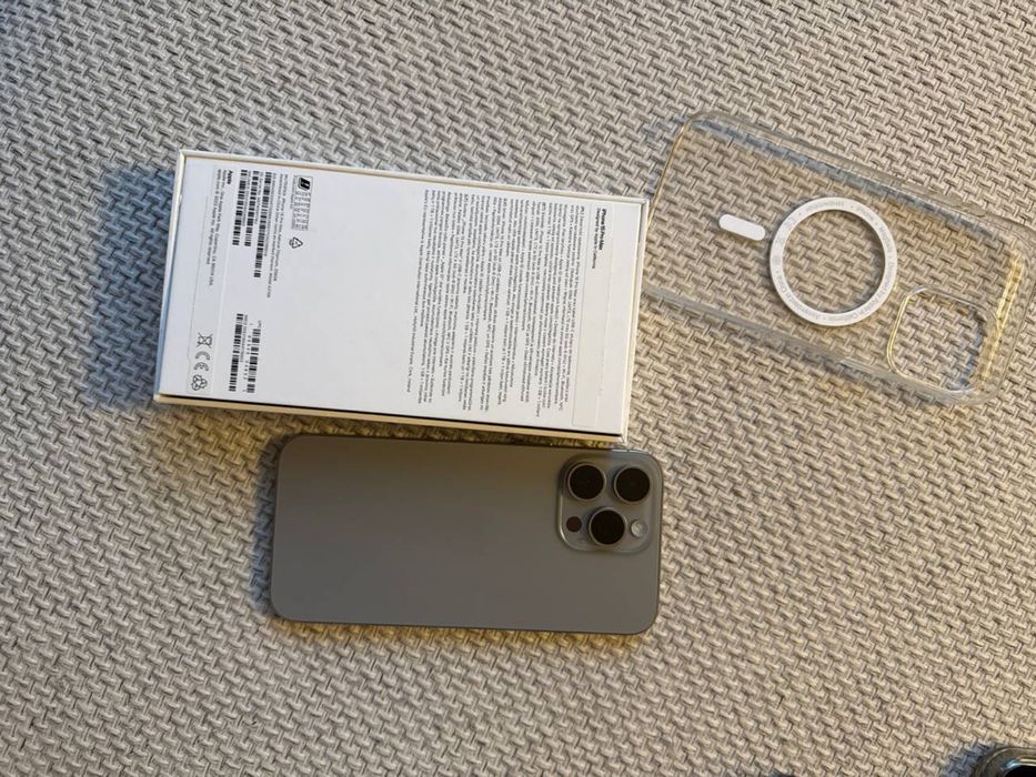 Iphone 15 pro max 256 gb 94% батарея