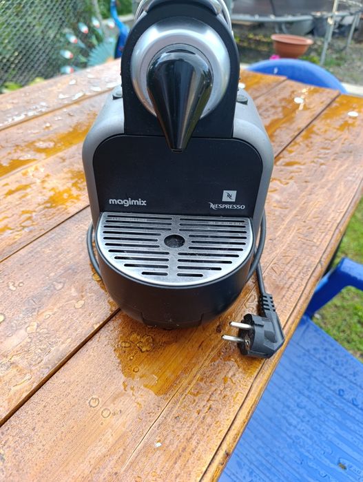 Продам каву машинку