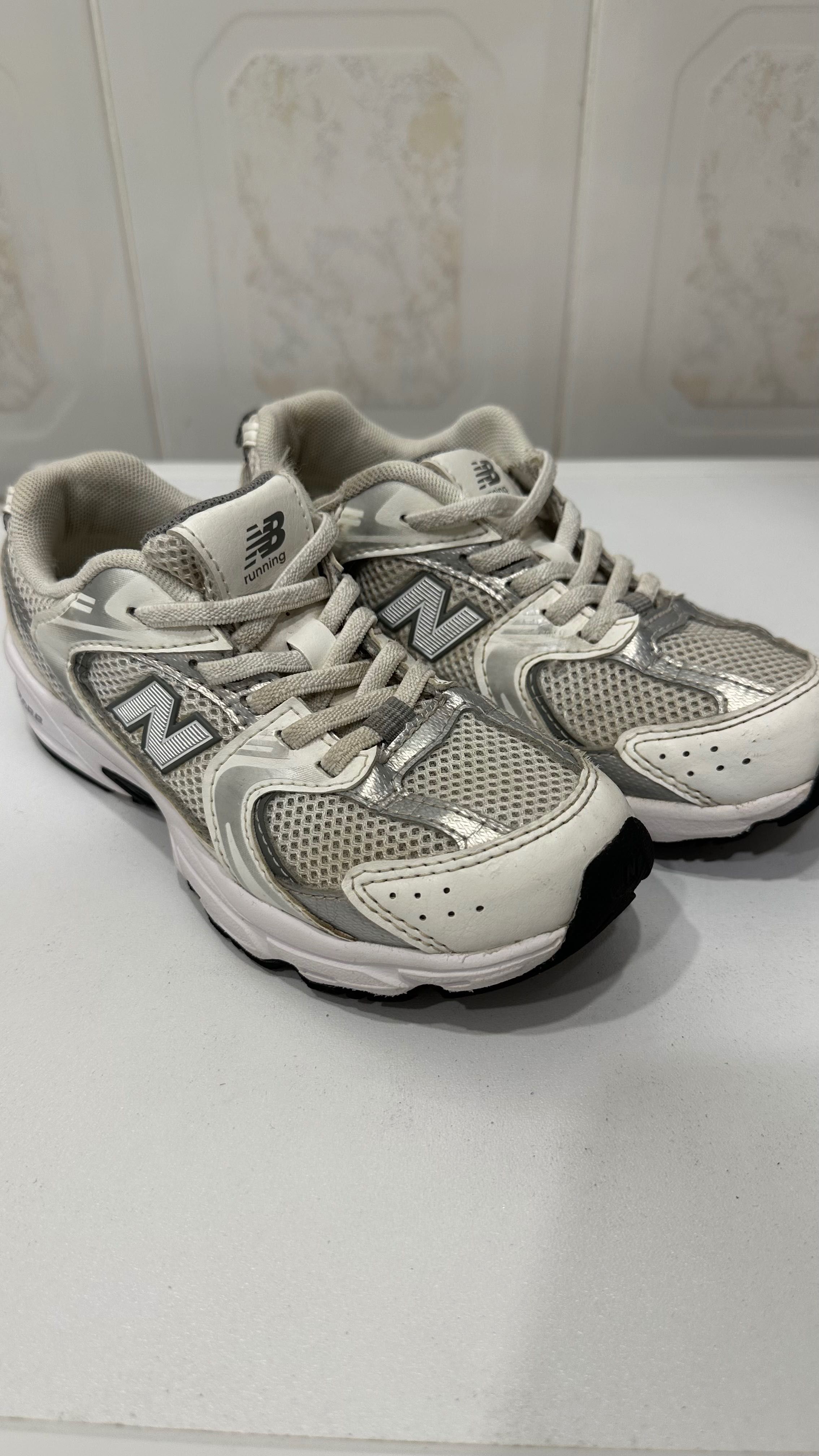 Кросівки New Balance, розмір 30