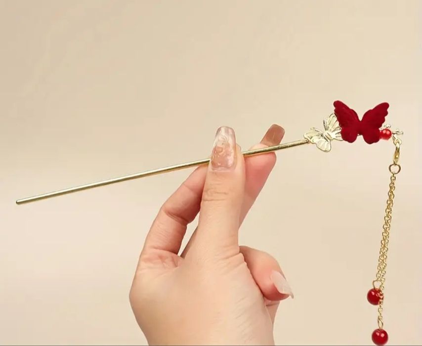 Шпилька для волос