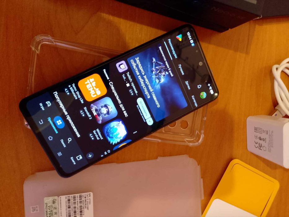 Ігровий смартфон vivo iqoo neo 6