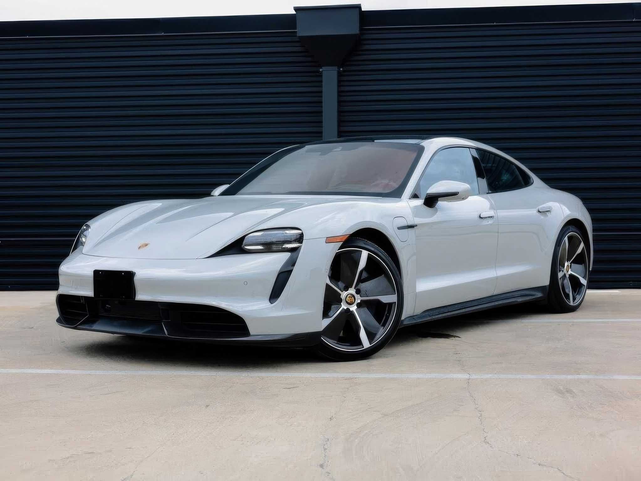 2022 Porsche Taycan Turbo S Sedan