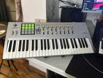 KORG Kontrol 49 MIDI Keyboard