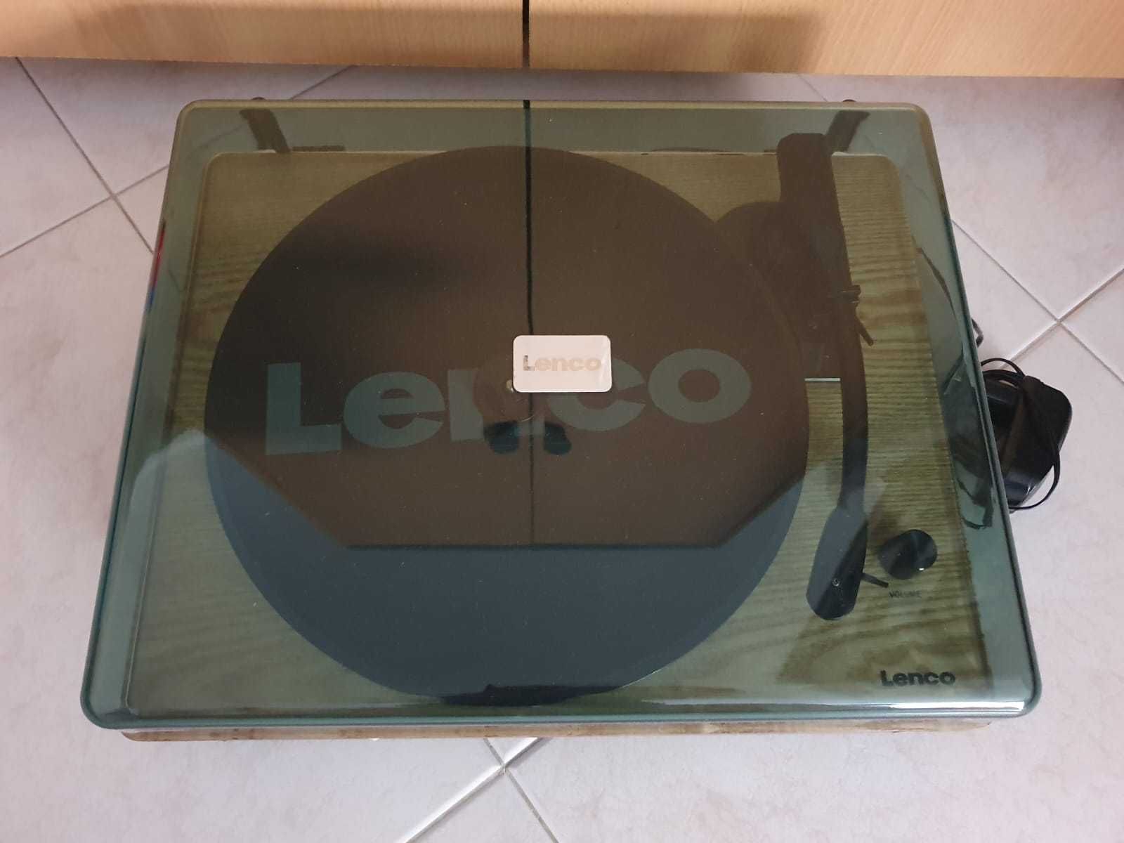 Gira-discos Lenco LS-50WD