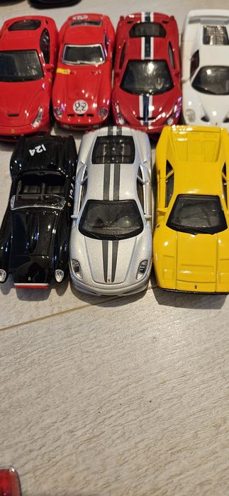 Autka seria Ferrari 7 szt zestaw