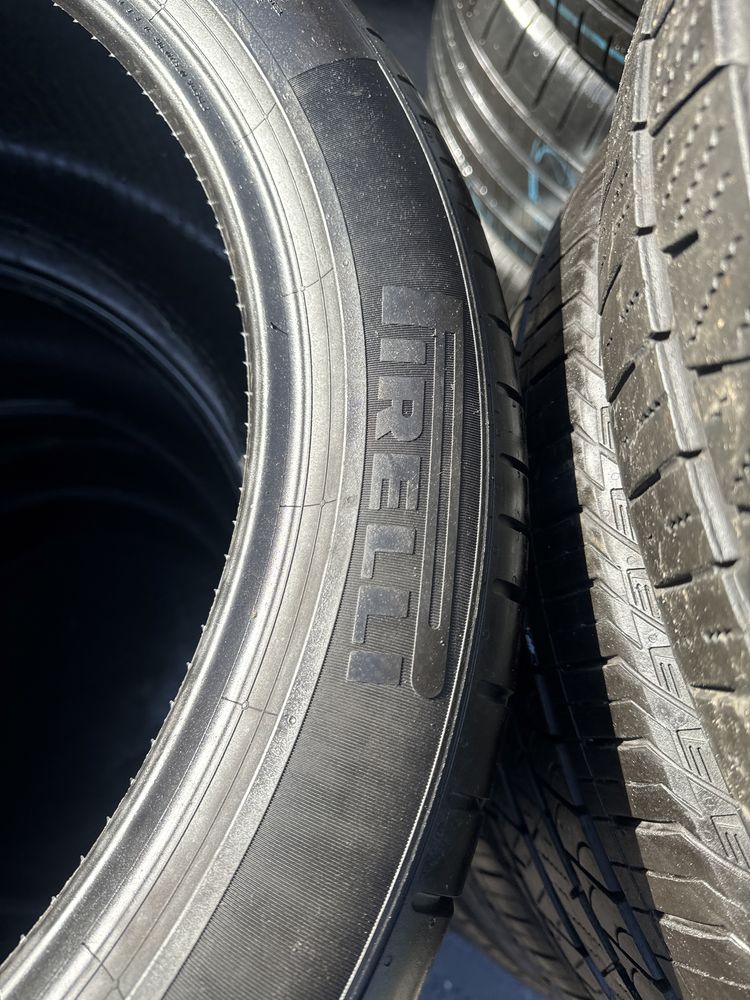 285/40/21 Pirelli p zero AO1