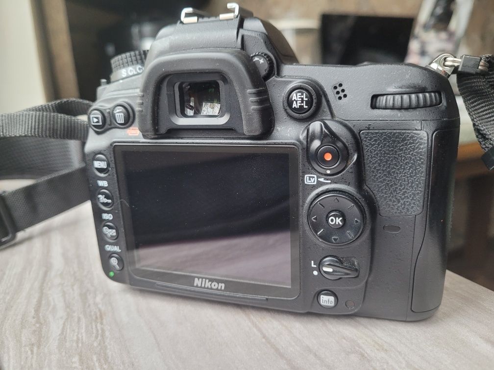 Новый d7000 nikon, обьективы и аксессуары