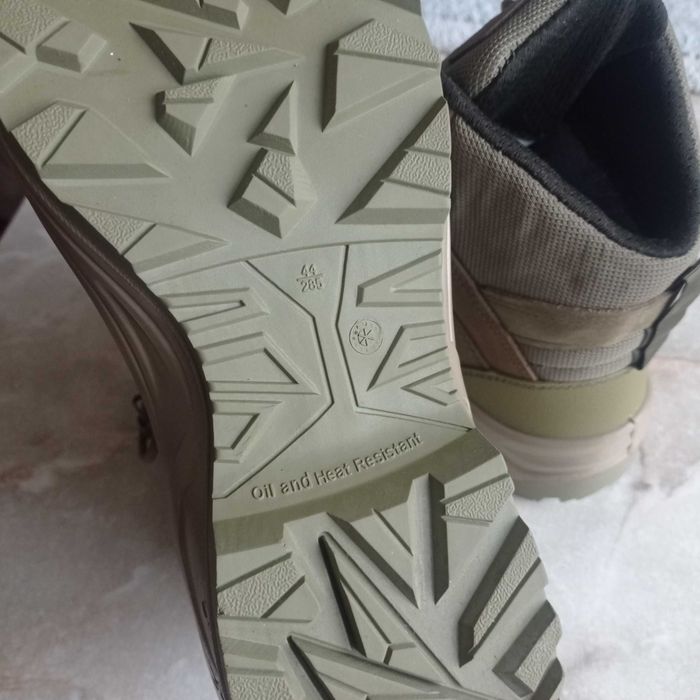 Берцы/сапоги/ботинки зимние 43-44