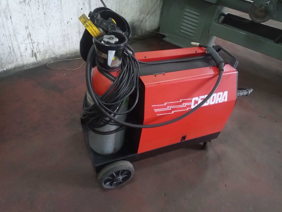 Aparelho de soldar Cebora