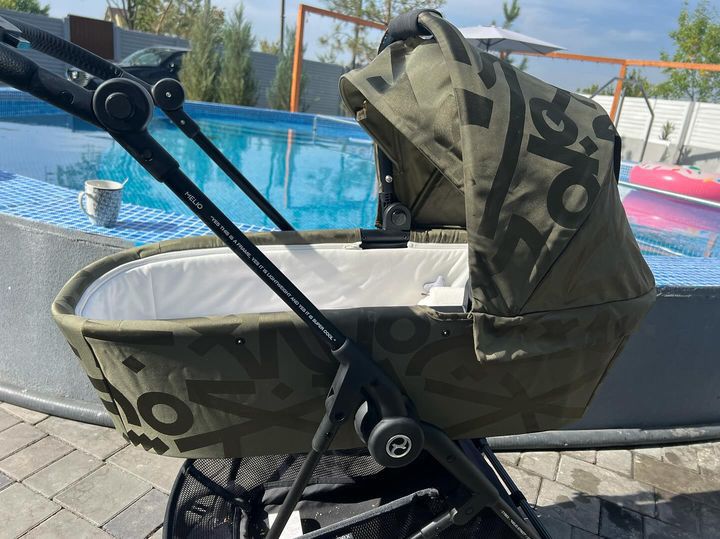 Люлька Cybex Melio Street 2023 Olive Green