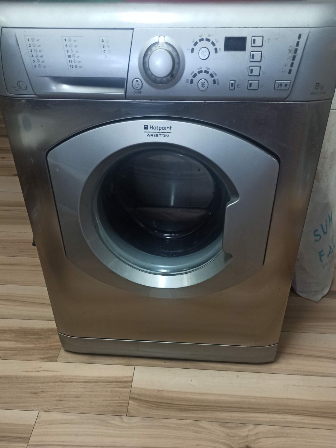 Máquina de lavar roupa para peças