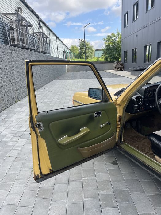 Мерседес     123