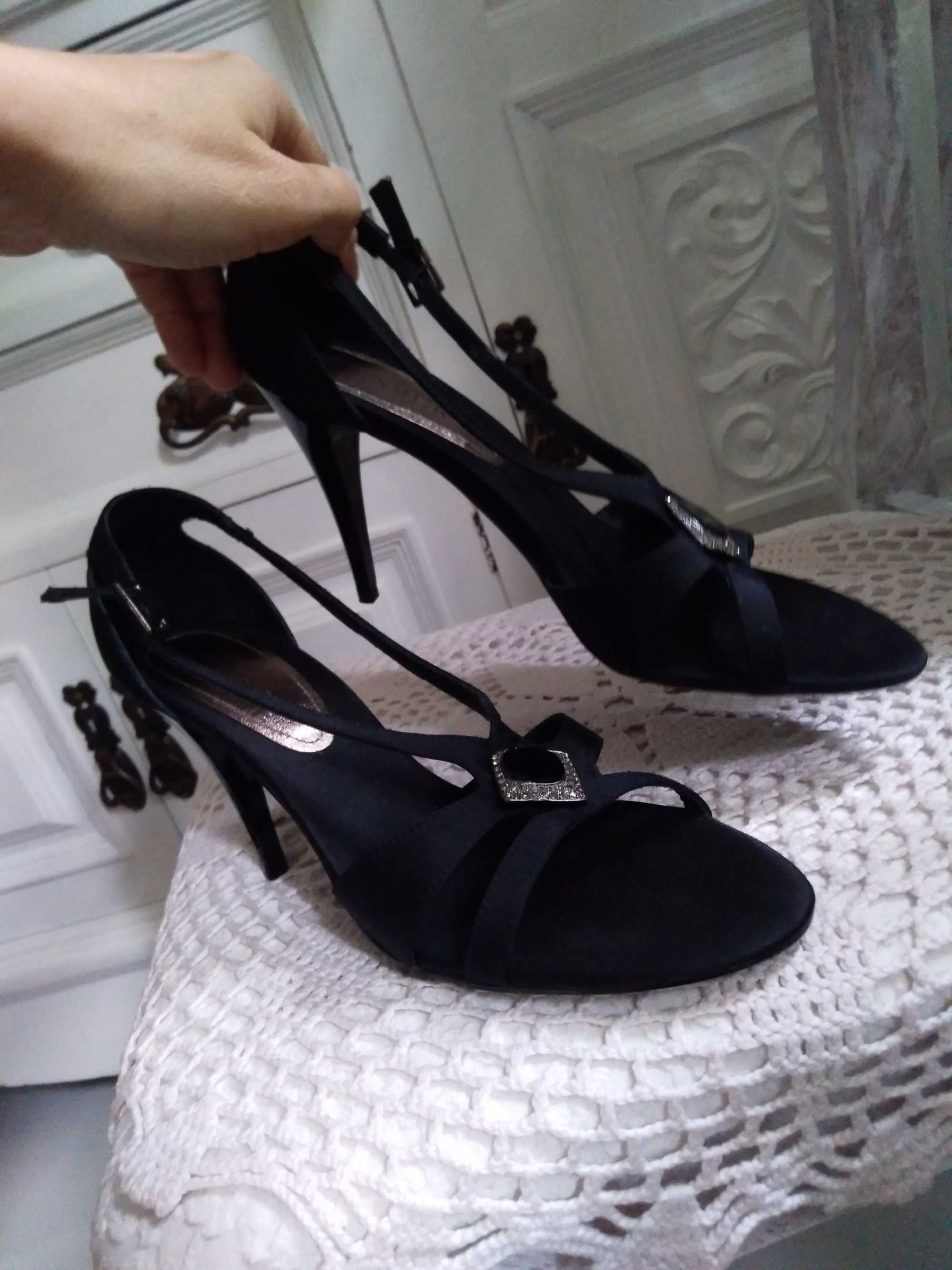 Sandały damskie eleganckie czarne na szpilce do tańca buty 39 menbur