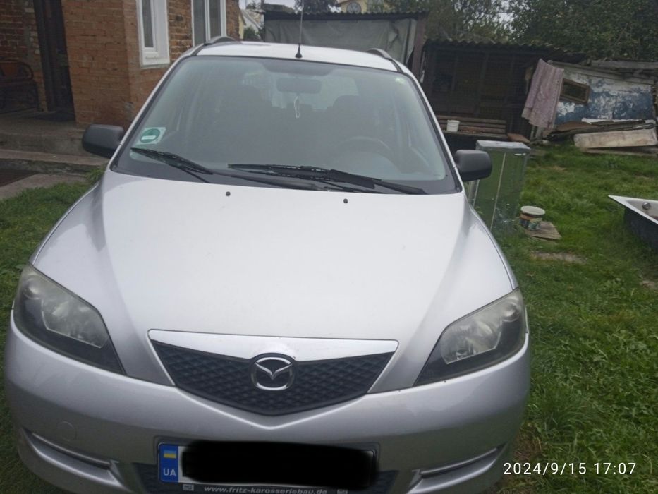 Продам свою машину Mazda DY 2 2004 Власник!