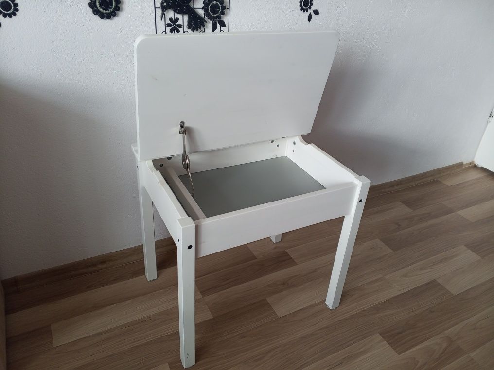 Biurko IKEA + Tablica