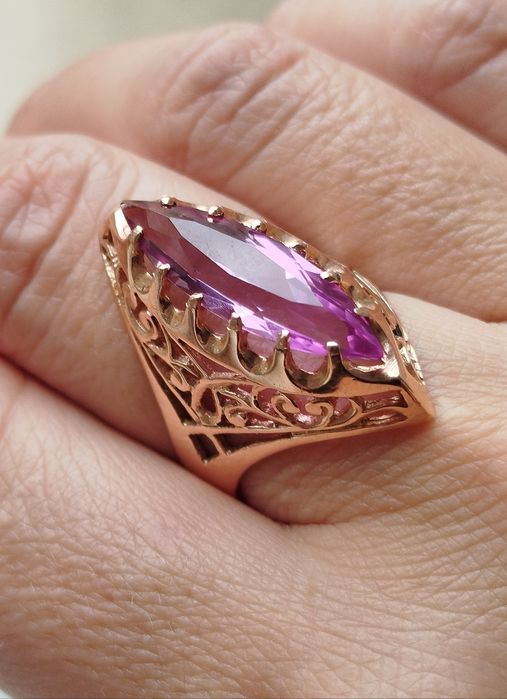 Золотое кольцо СССР с Александритом Золота радянська каблучка