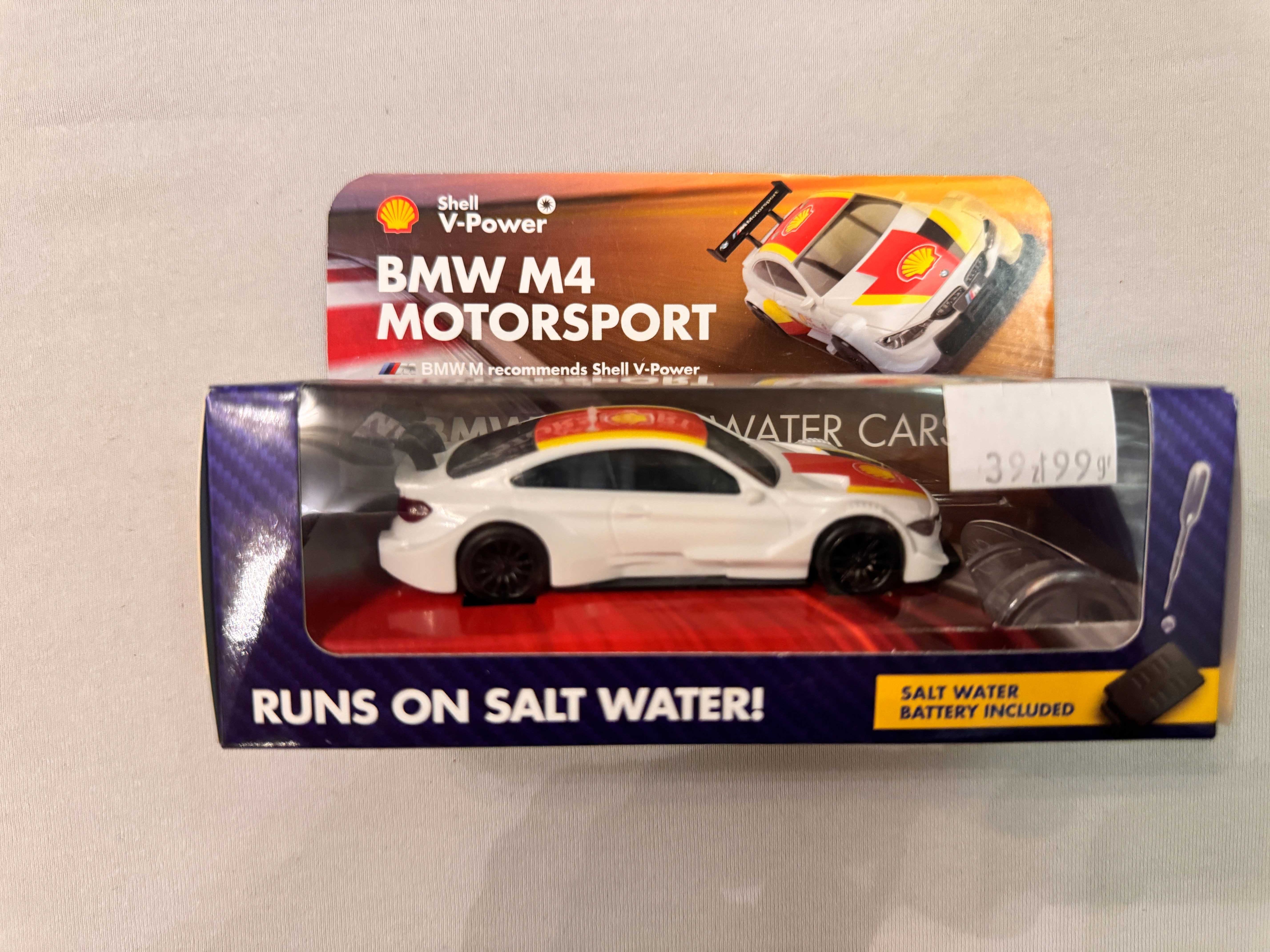 Bmw M4 napędzana wodą i solą Shell M power
