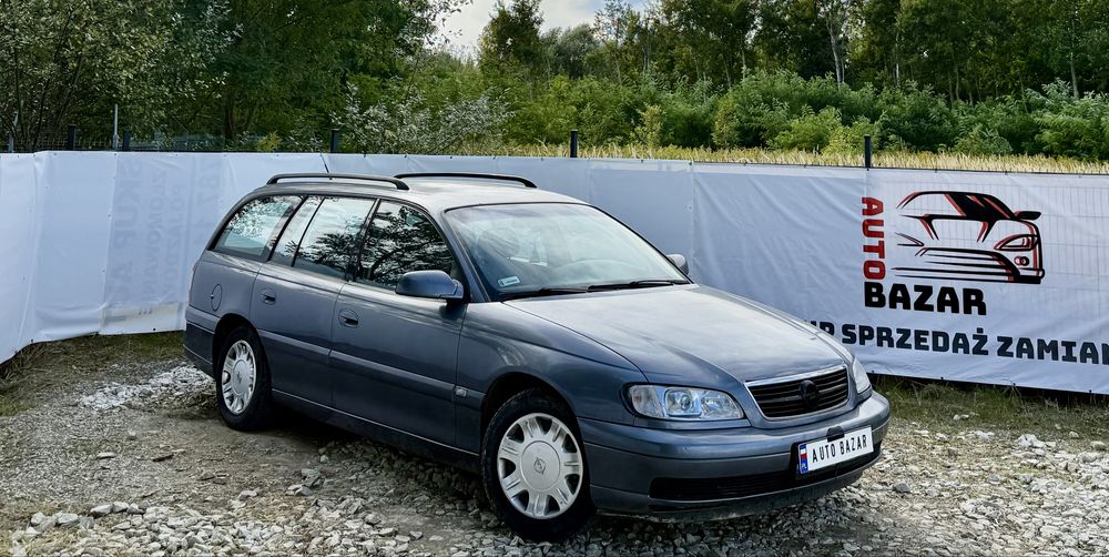 Opel Omega 2.2 > Automat > Lift > 2002 > Klima > Hak > Zadbany