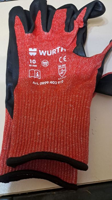Перчатки рабочие,против порезов,высокого качества!!!