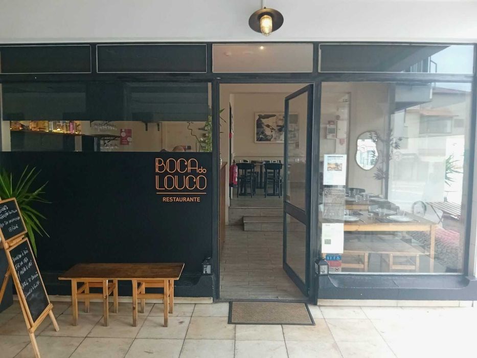 Trespasse restaurante totalmente equipado