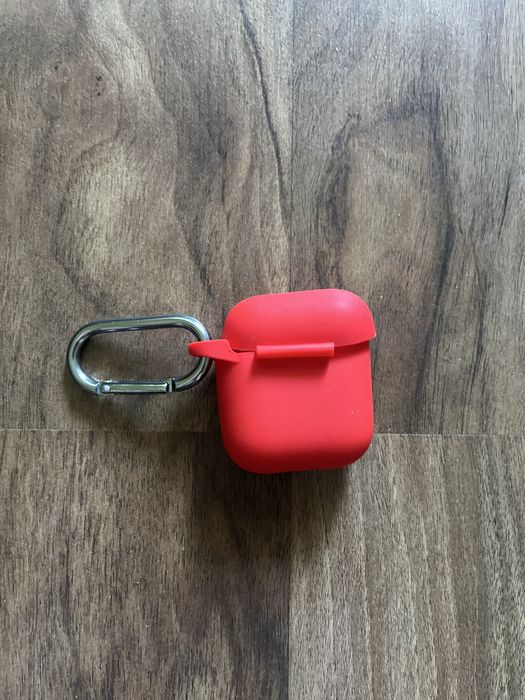 Продам чехол для наушников