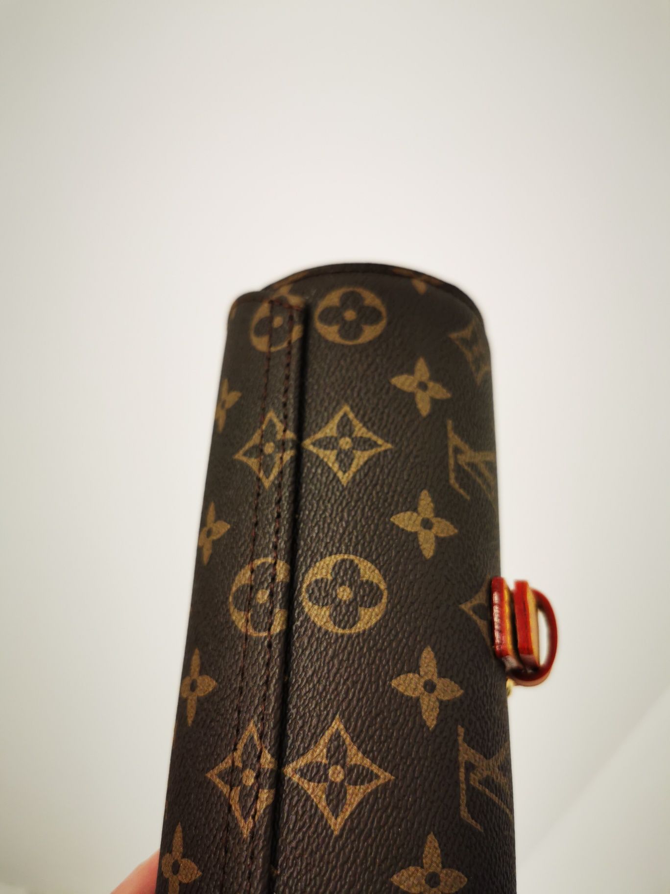 Louis Vuitton watch 3 case etui torebka