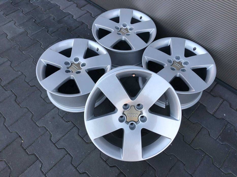 Продам оригінальні дискі Audi (a4,a6,Q5)
