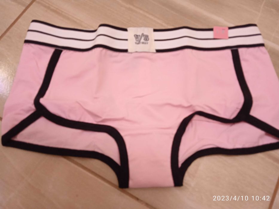 Женские трусики Vs