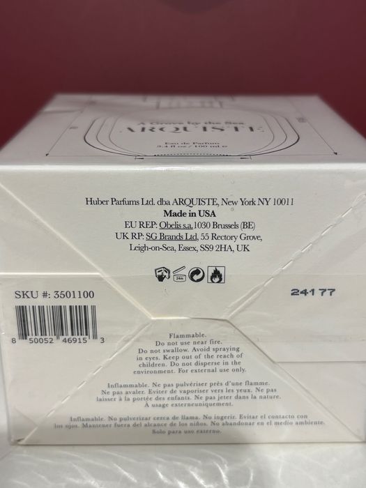 Arquiste A Grove by The Sea