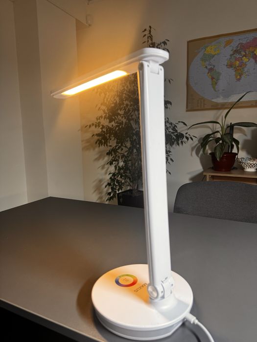 Настольная лампа MAXUS DL 10W 3CCT WH RGB