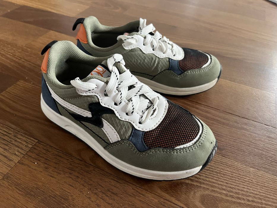 Sportowe sneakers Reserved 29
