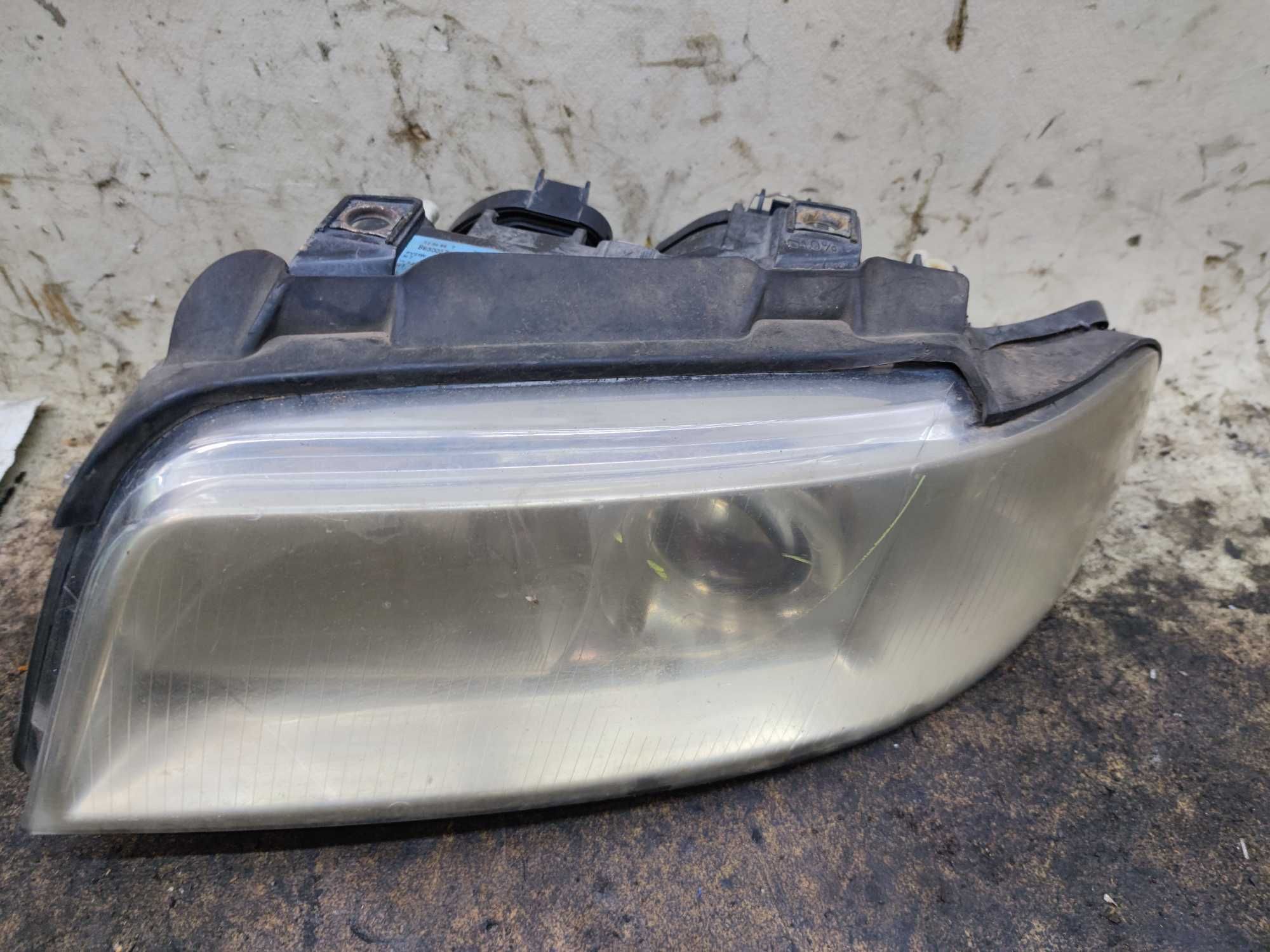 Audi A4 B5 Lift Lampa Przód Przednia Lewa LP
