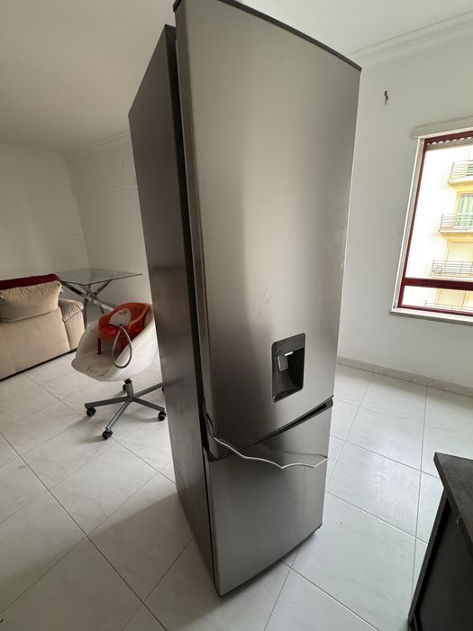 Frigorifico a funcionar 100%