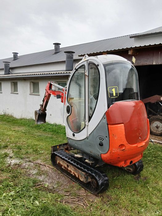 Minikoparka Neuson