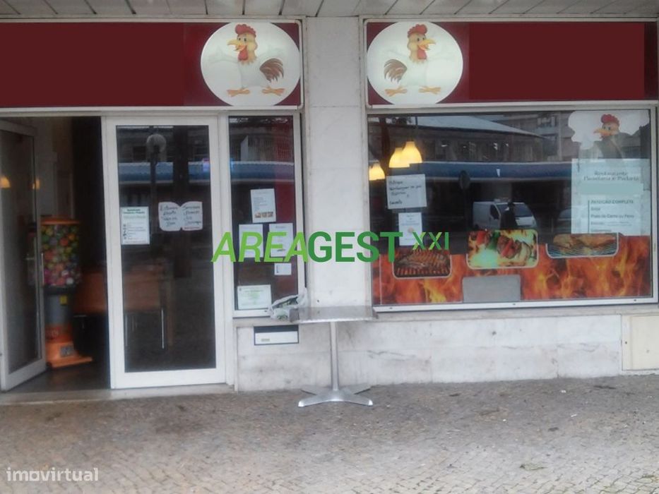 Loja para venda com rendimento, em Benfica, Lisboa